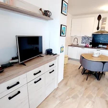 Apartman Lusy 아파트 투라니